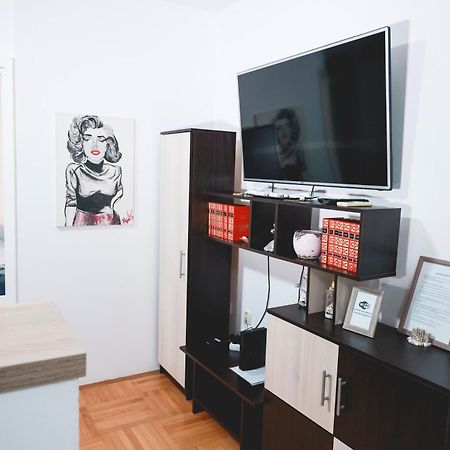 Lucasa Apartman Szabadka Kültér fotó